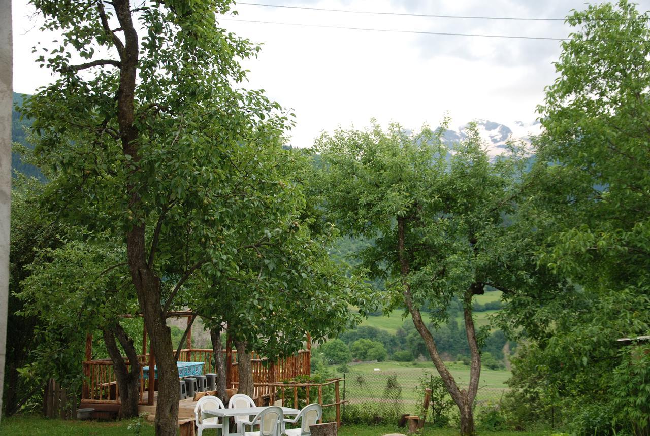 Laila Guest House Mestia Zewnętrze zdjęcie