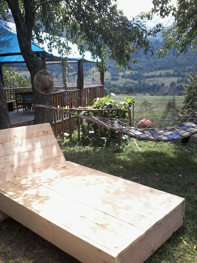 Laila Guest House Mestia Zewnętrze zdjęcie