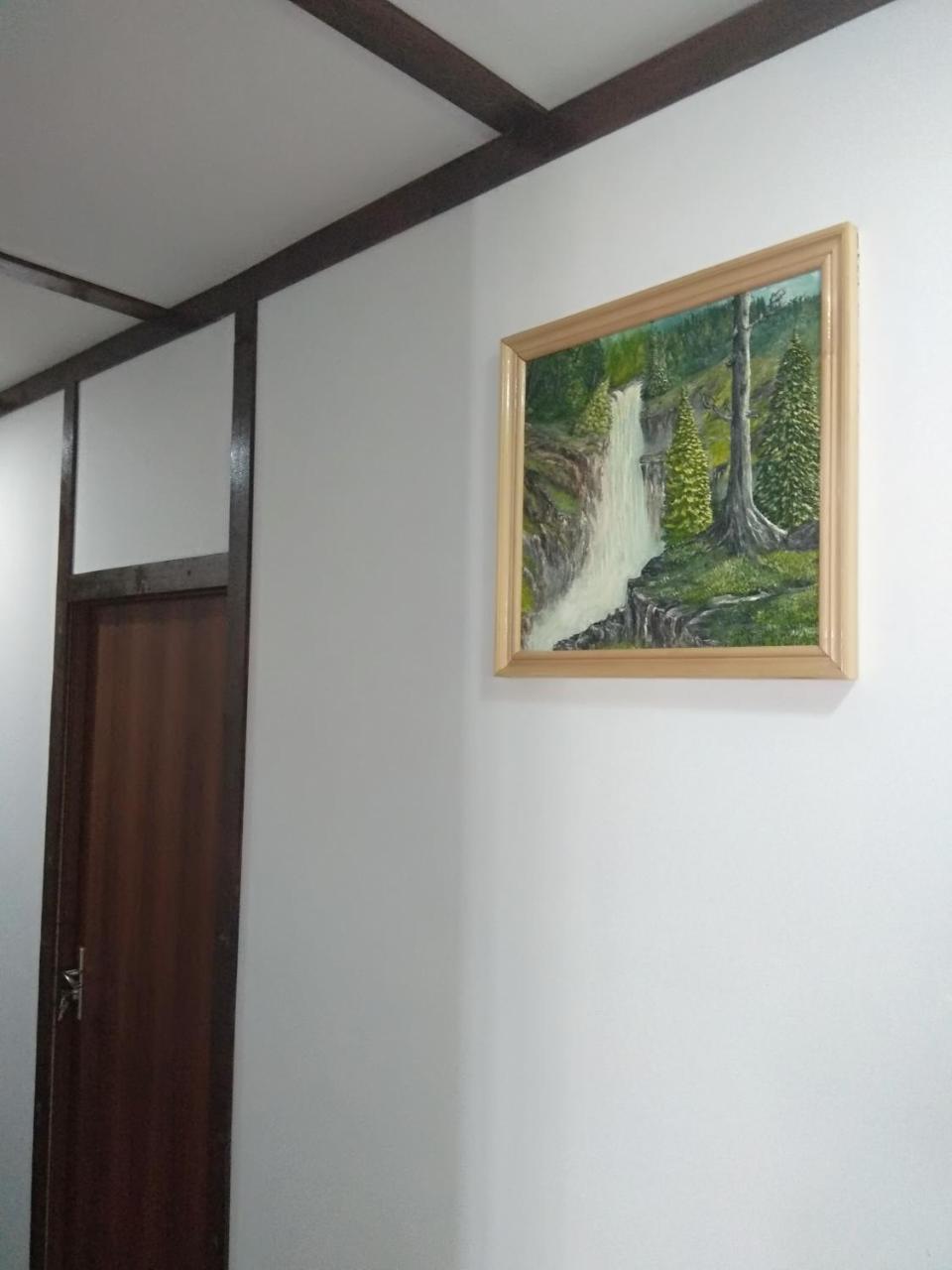Laila Guest House Mestia Zewnętrze zdjęcie