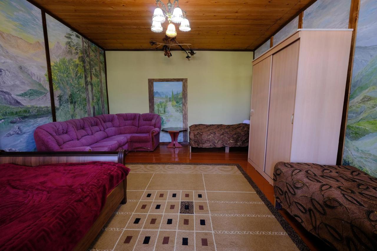 Laila Guest House Mestia Zewnętrze zdjęcie