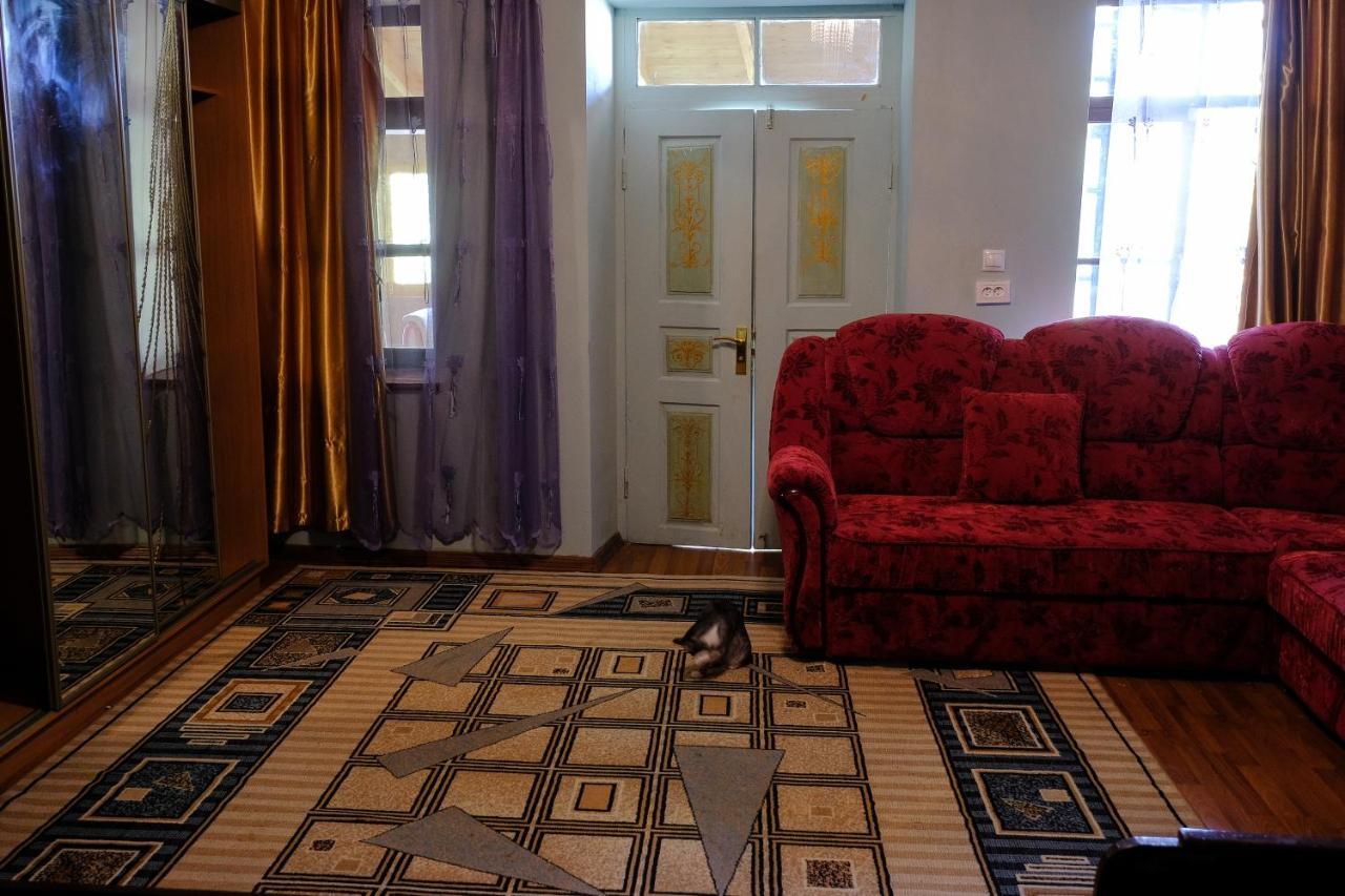 Laila Guest House Mestia Zewnętrze zdjęcie
