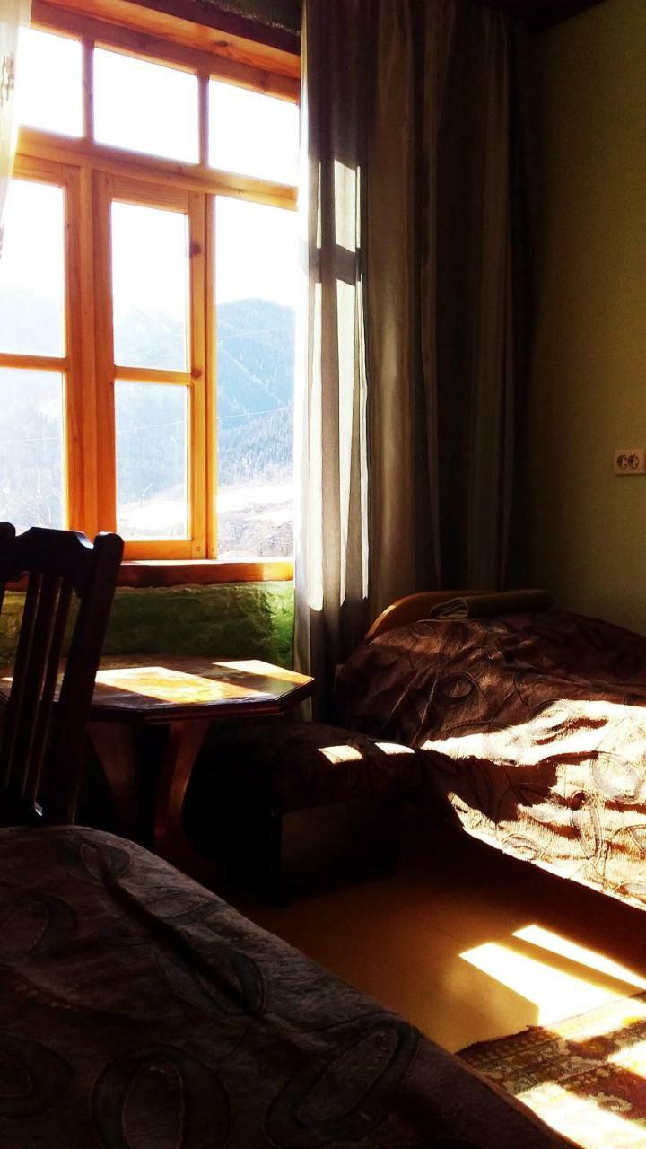Laila Guest House Mestia Zewnętrze zdjęcie