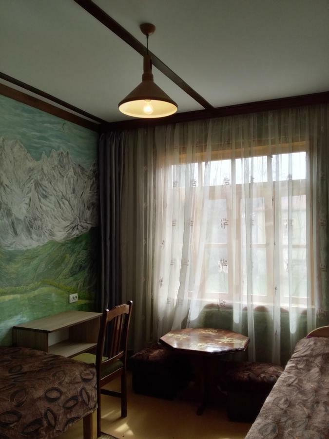 Laila Guest House Mestia Zewnętrze zdjęcie